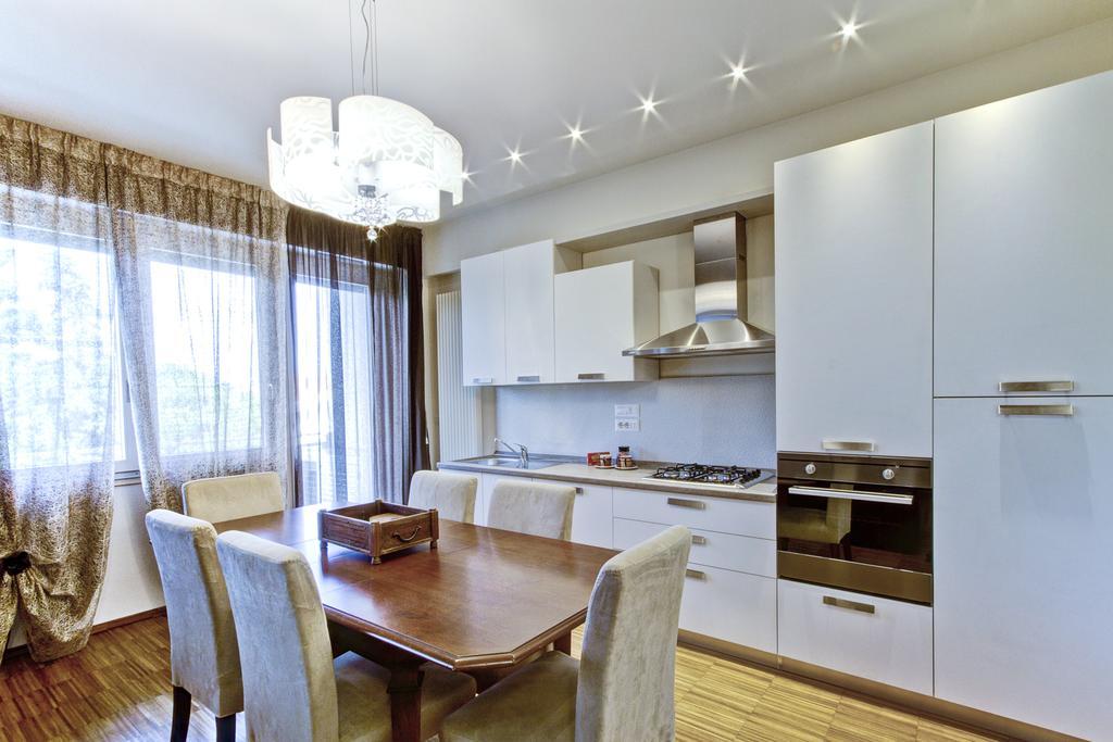 Appartamento Crima Luxury Misano Adriatico Exterior photo